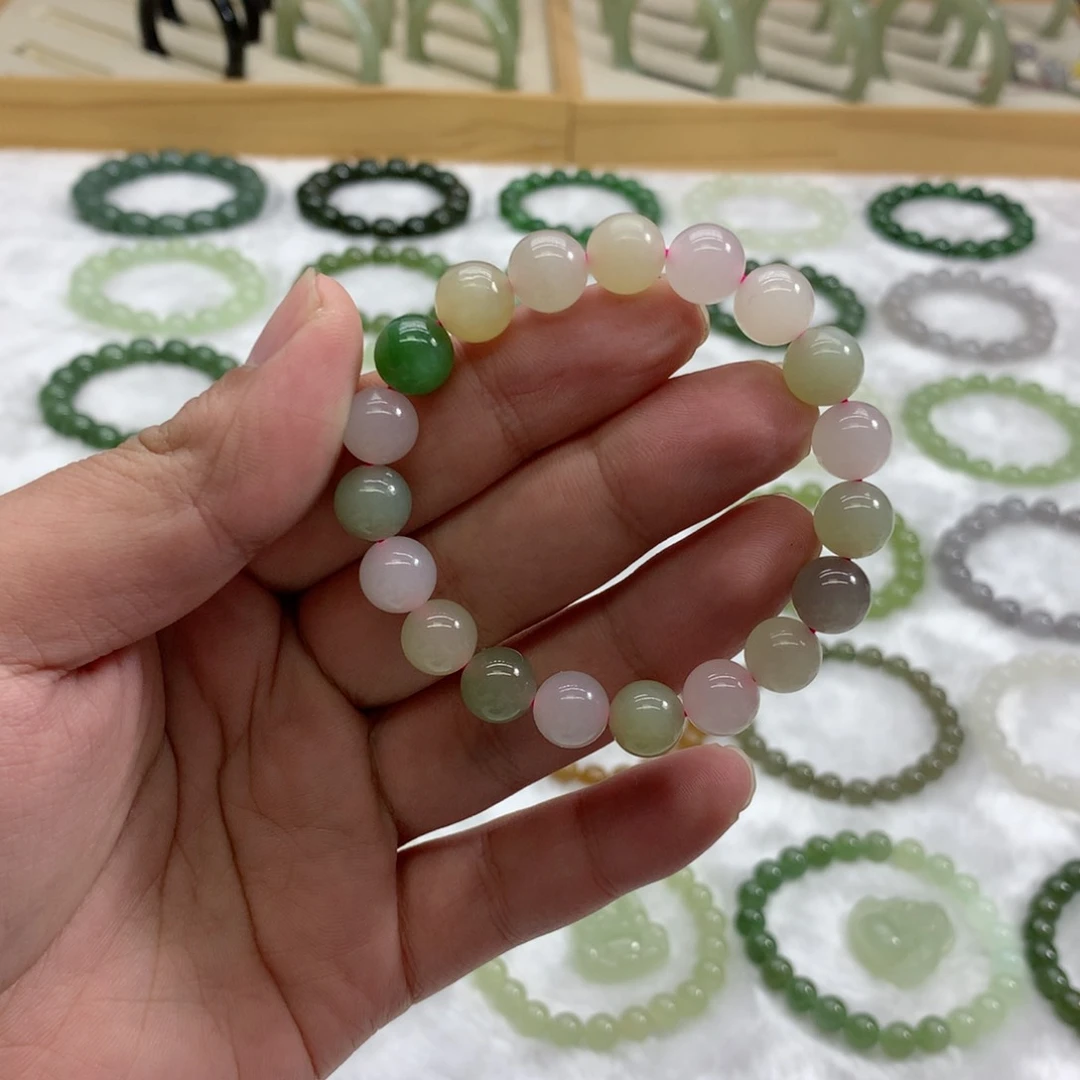 未镶嵌手串和田玉（多宝9.8）