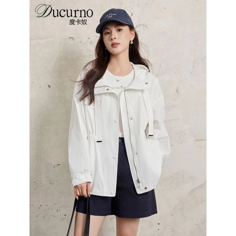白色工装风衣女2025年春秋季新款小个子时尚连帽休闲宽松短款外套