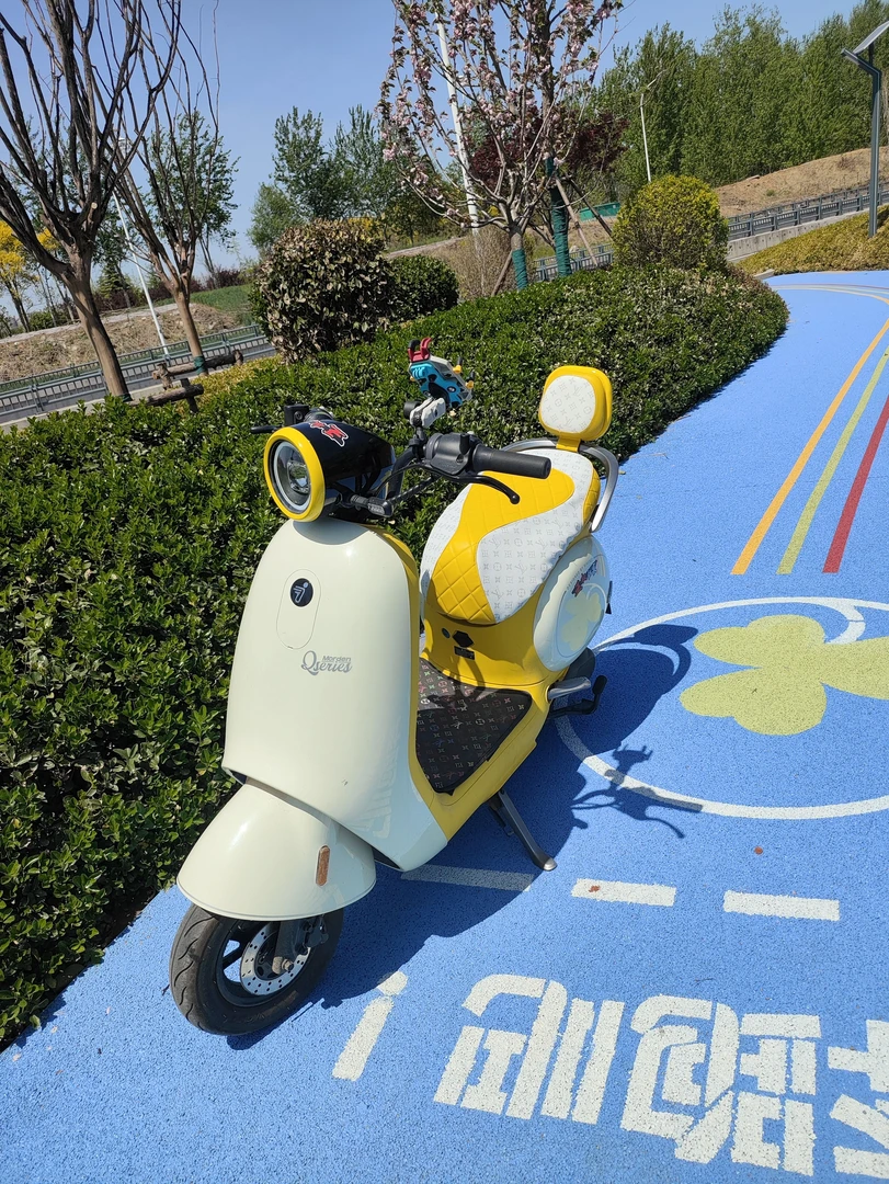 九号Q80Q85通用靠背皮料电动车坐垫后靠背9号九号坐垫套白色