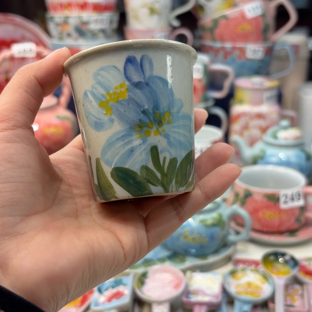 瓷片兔兔好漂亮呜呜a e a l l l l l l