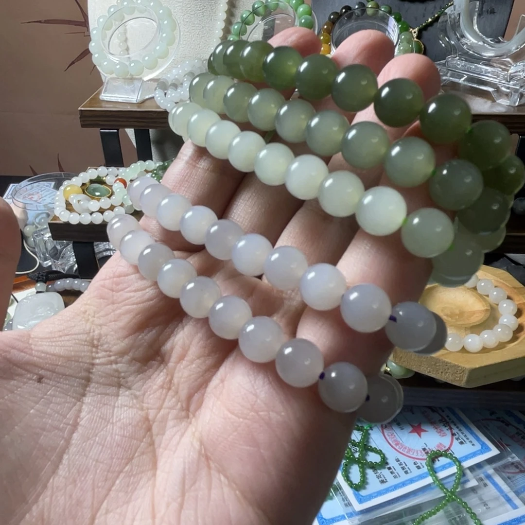 未镶嵌手链和田玉一条