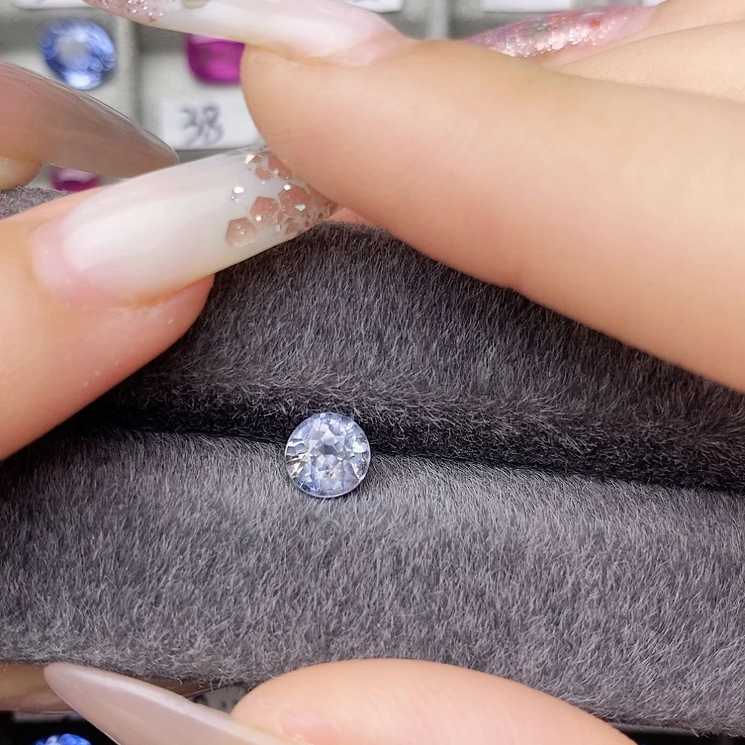 裸石蓝宝石CGRL无烧兰卡正圆1.23ct/0164少见