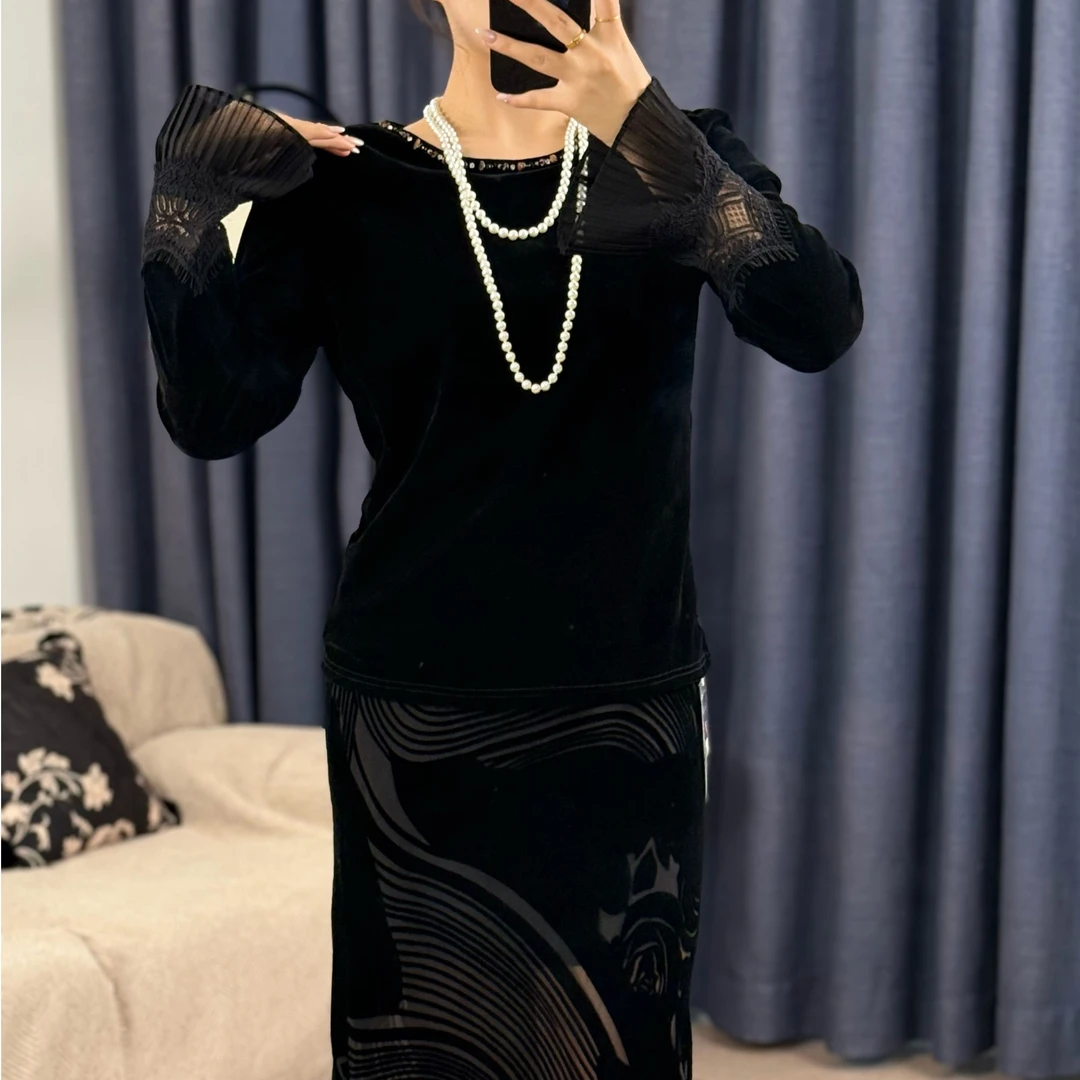 真丝丝绒秋冬显瘦打底蕾丝喇叭袖领口手工钉珠高级感打底女-698