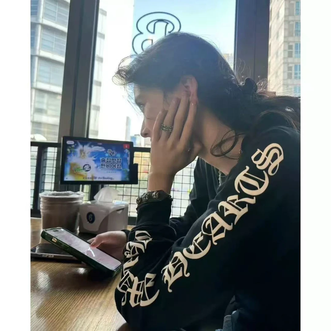 徐秋阳   克罗环绕 夏季新款百搭时尚休闲显瘦显白长袖12825