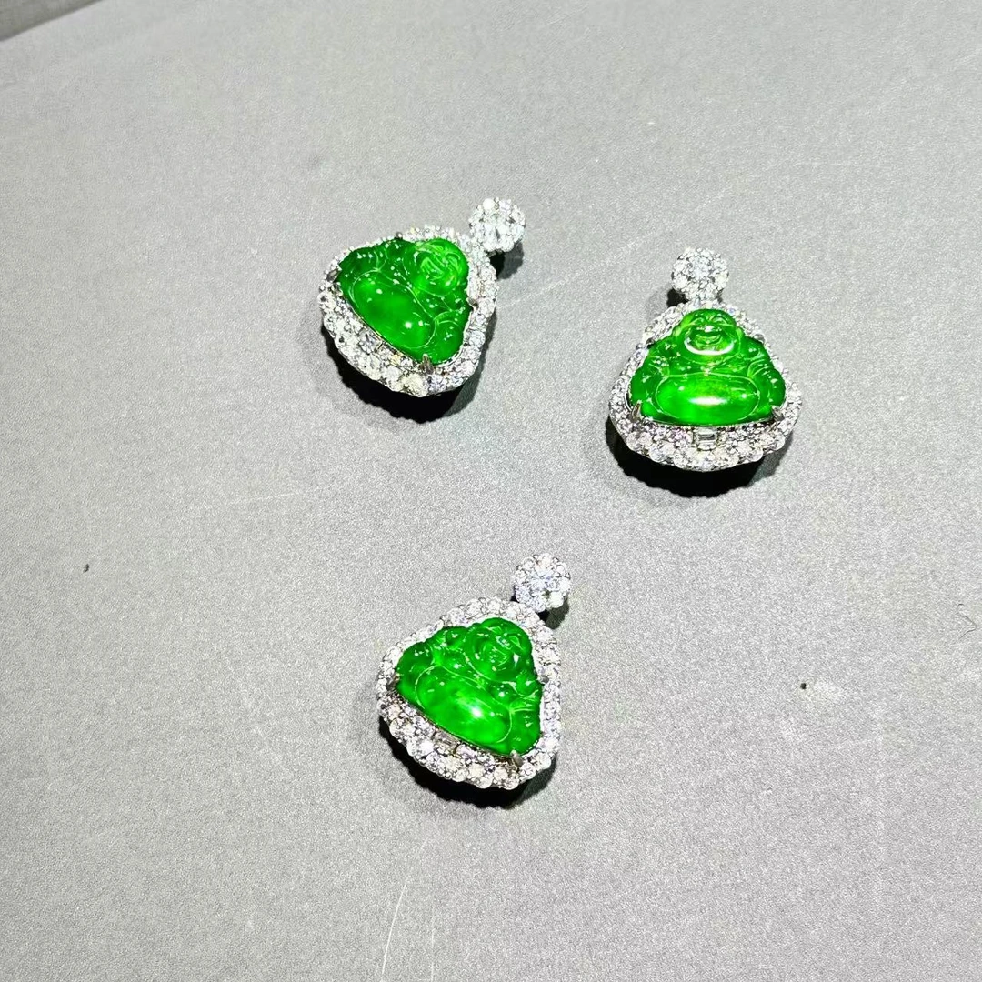 【菲菲】翡翠吊坠多样性发其一@K