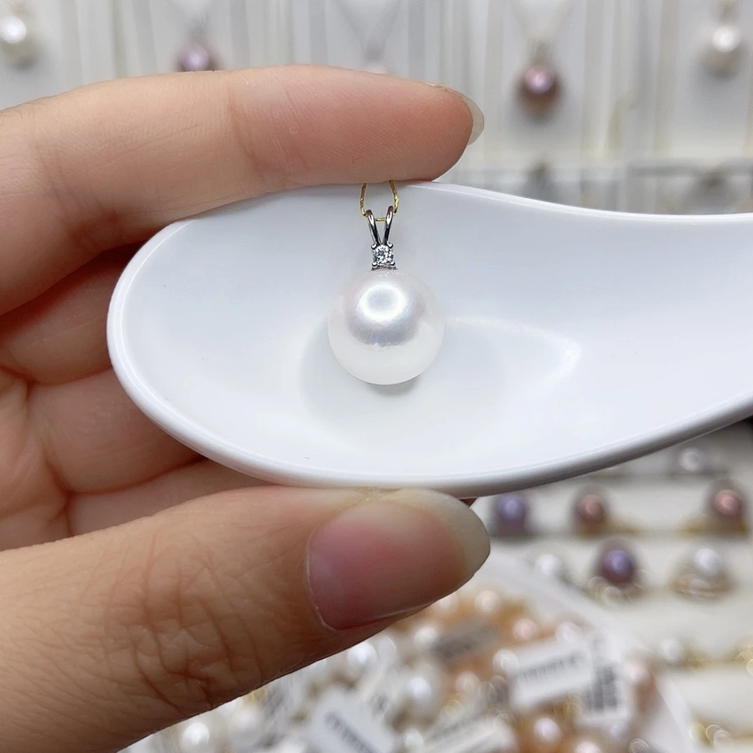淡水珍珠未镶嵌吊坠(赠链)