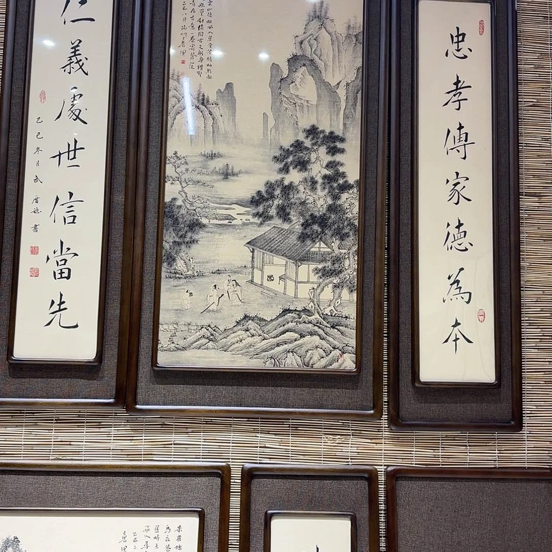 国画真人手绘作品