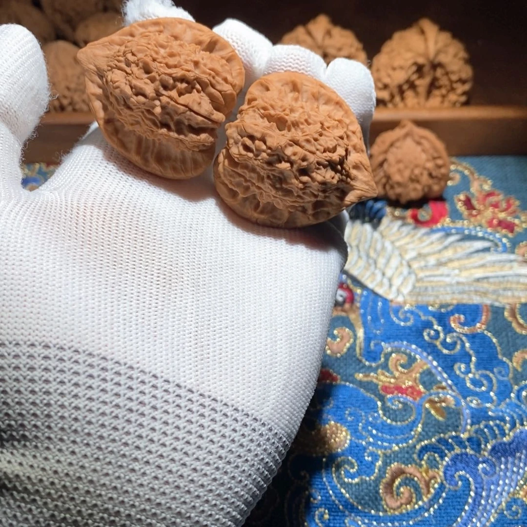 文玩核桃把件王****G朱雀