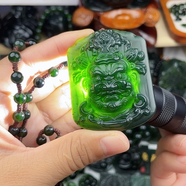 蛇纹石玉未镶嵌手串泰山玉财神