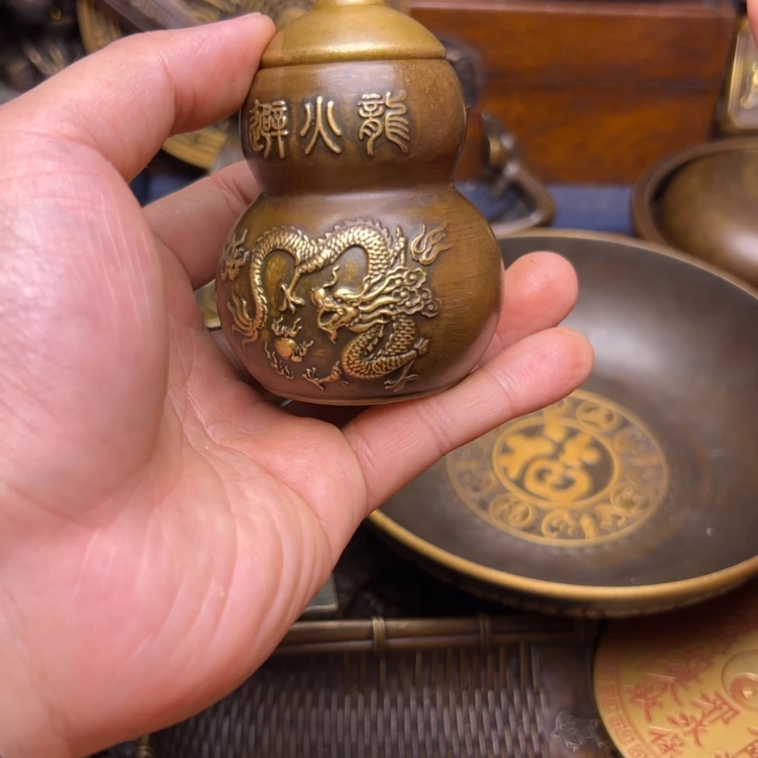 精美铜器，点击下单