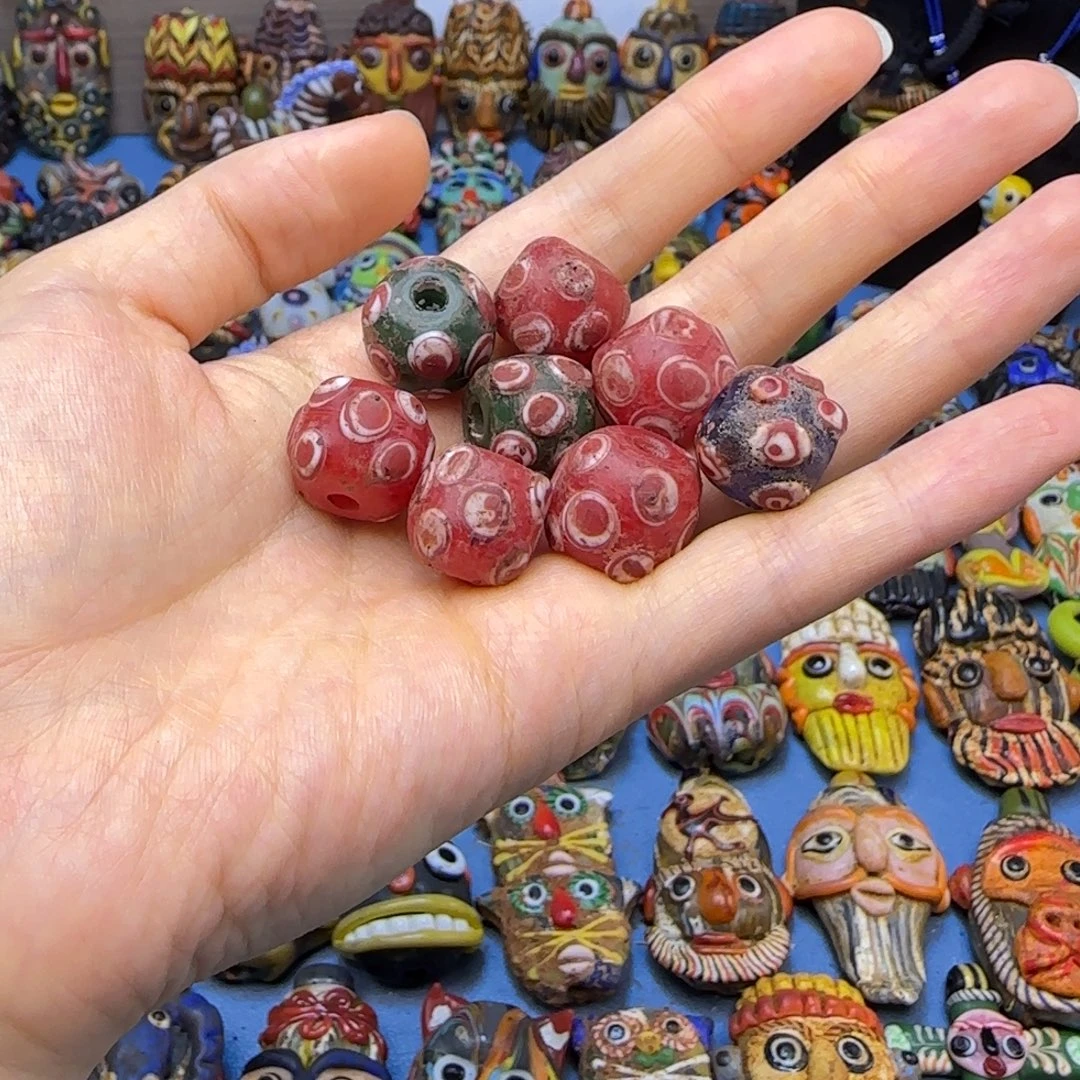 琉璃非金属玻璃颈饰蜻蜓眼珠子