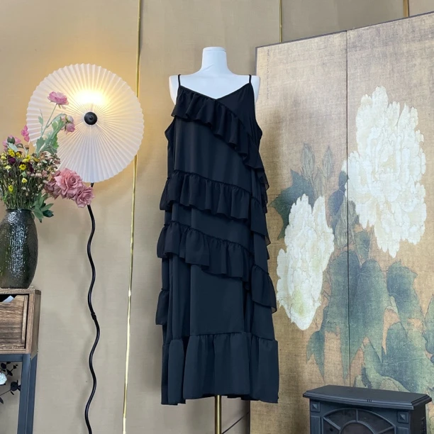 千机变荷叶边吊带连衣裙显瘦设计气质春夏吊带裙