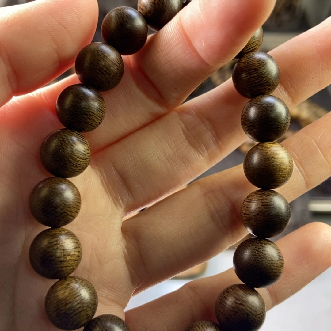 沉香手串琨*越南芽庄白