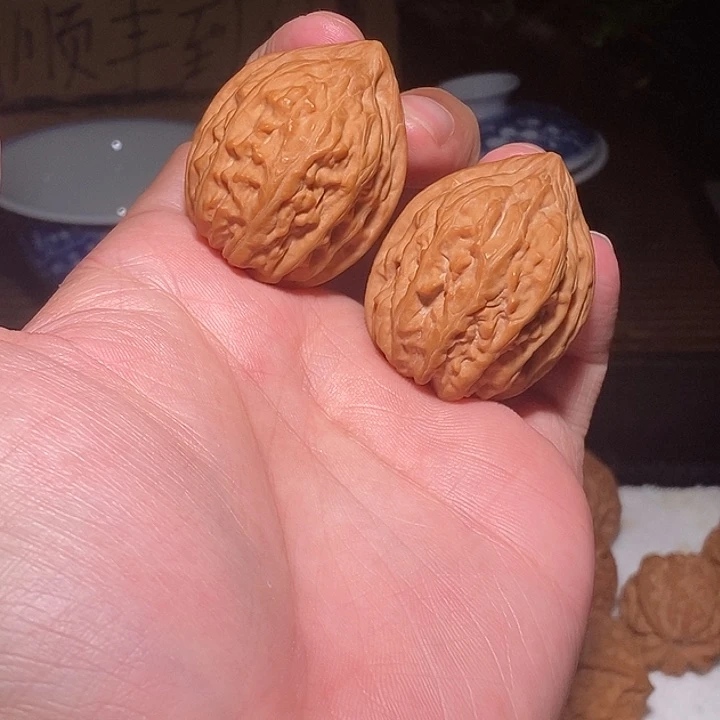 文玩核桃手把件鸭嘴