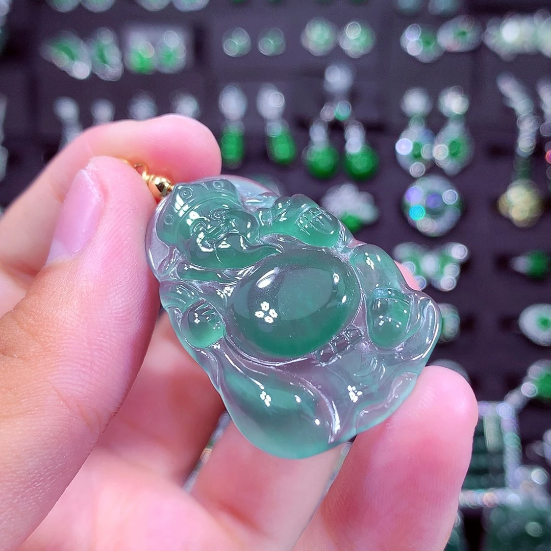 颈饰未镶嵌翡翠天然