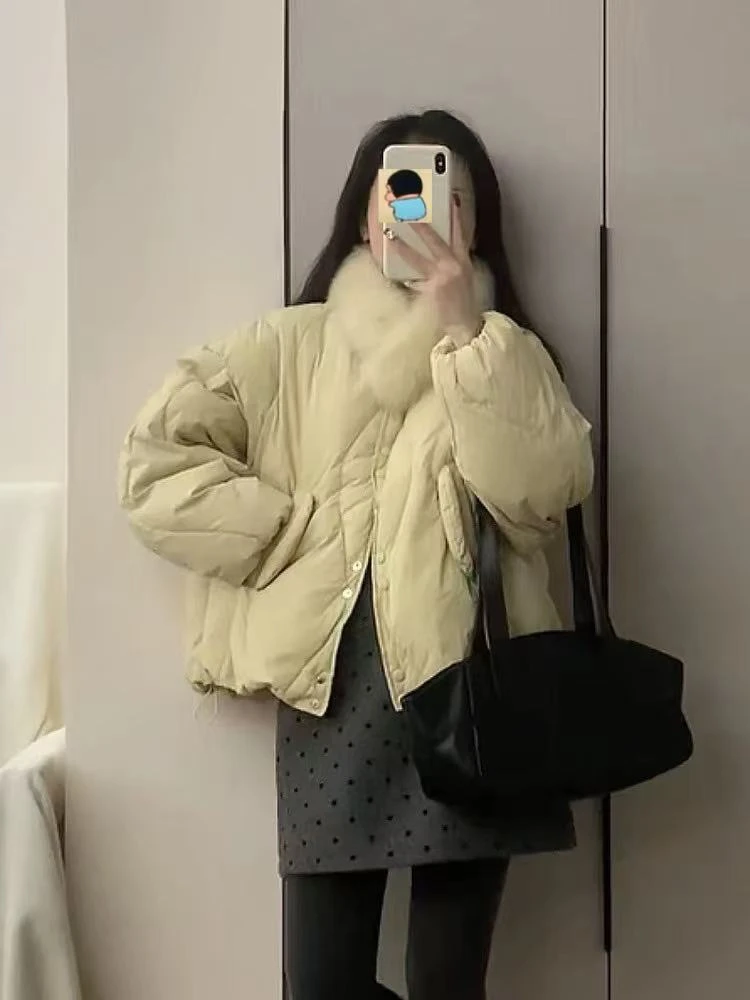 8819韩系毛球围脖外套on退on换～（无售后