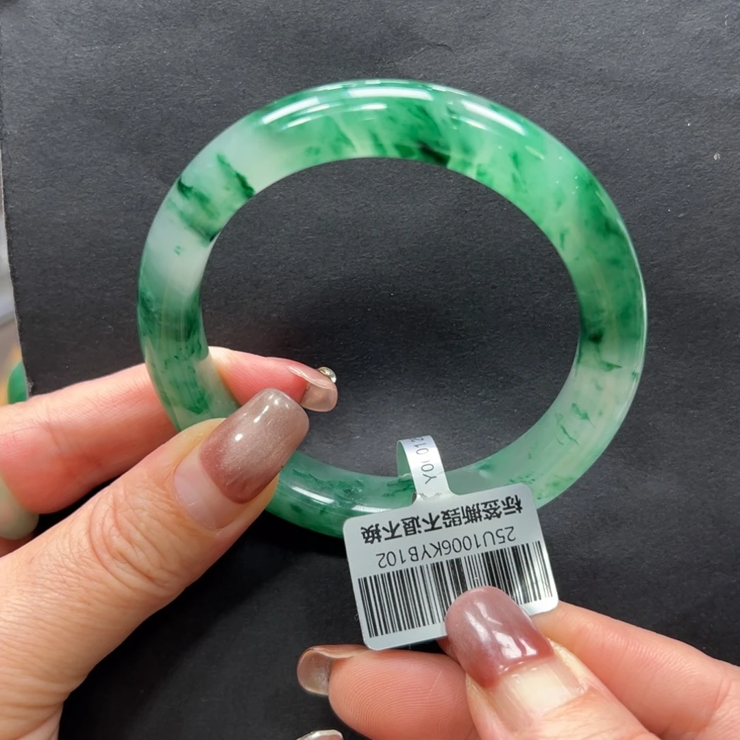 石英质玉未镶嵌手镯+昕昕59