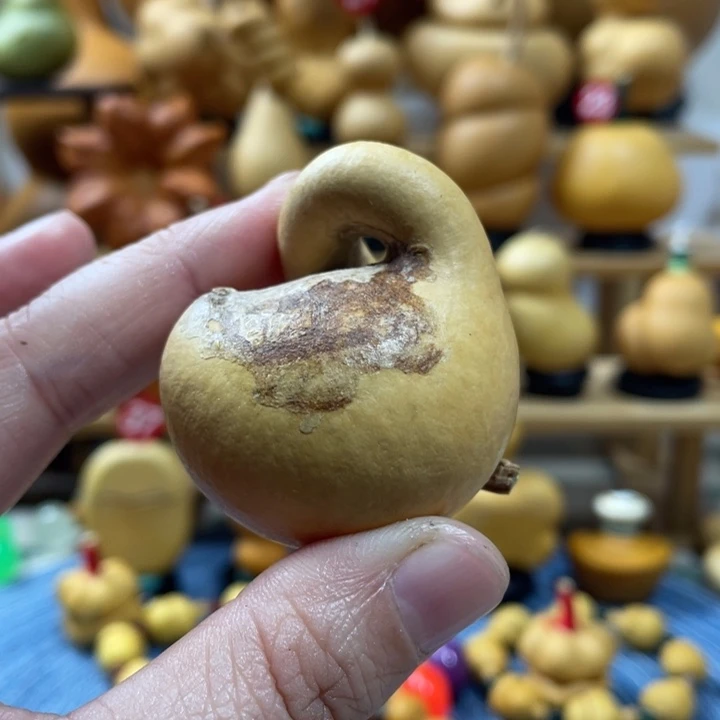 清***。30美好的一天从吃瓜开始啦打