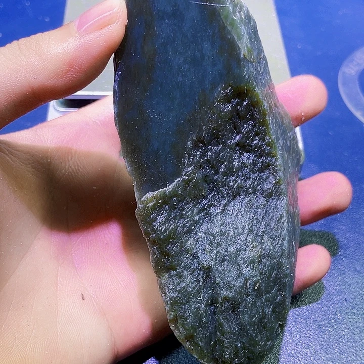 未镶嵌和田玉（糖玉）珠宝半成品