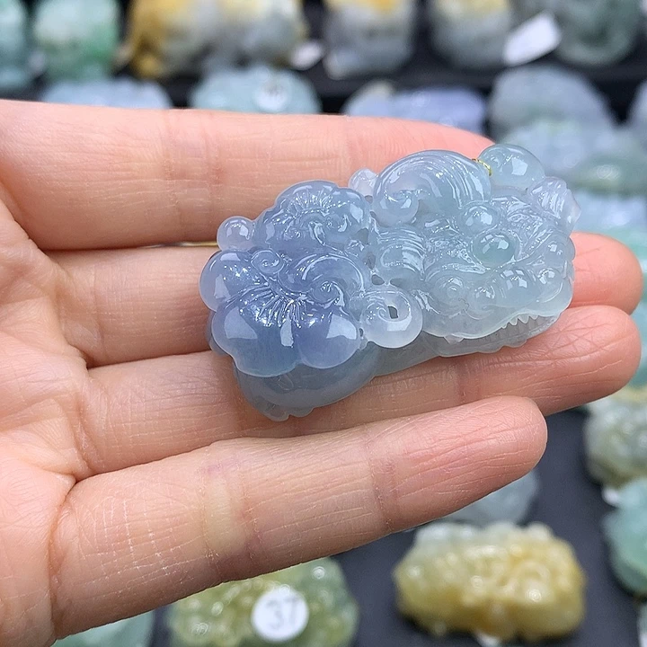 翡翠未镶嵌颈饰天然缅甸A货翡翠貔貅吊坠