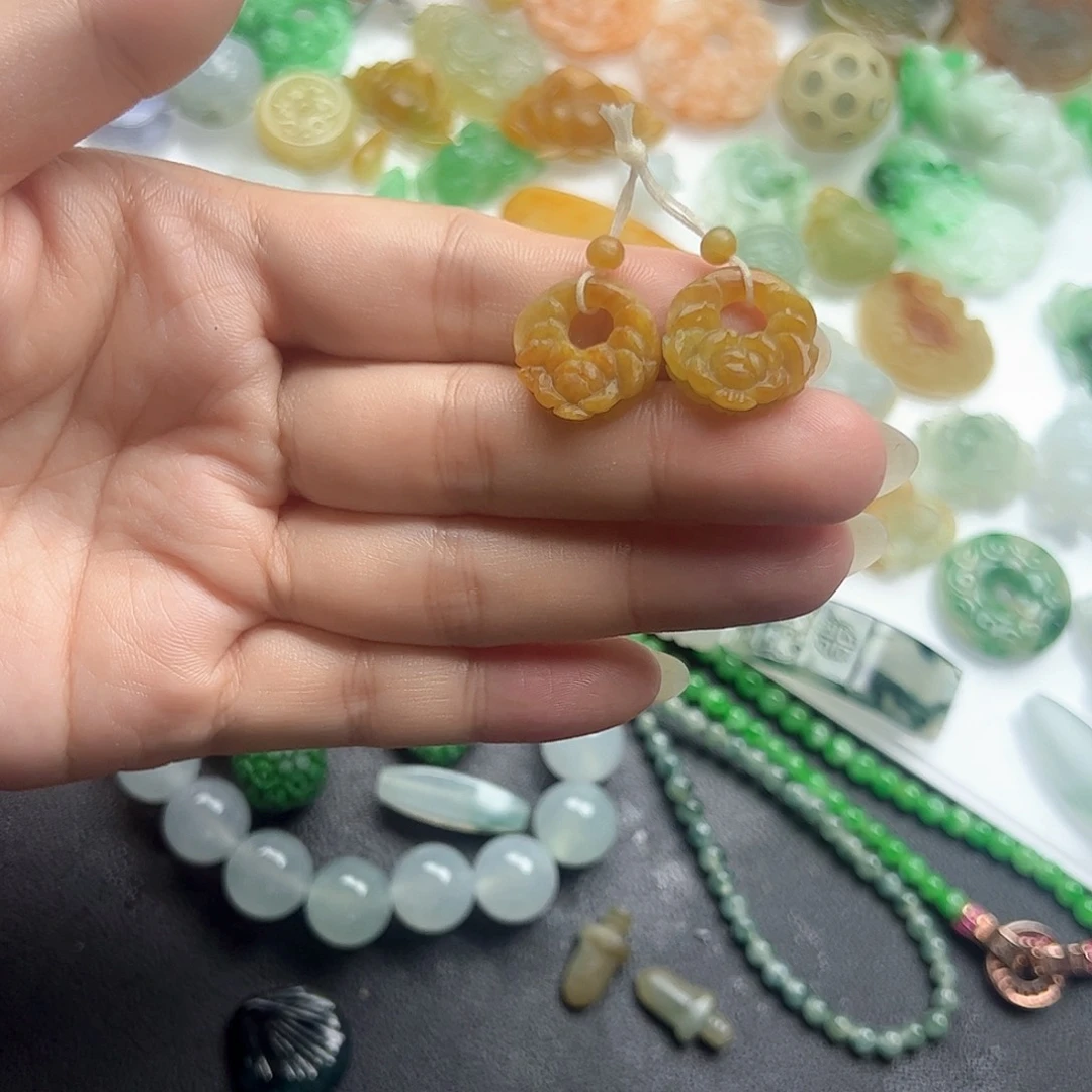 定制翡翠未镶嵌翡翠