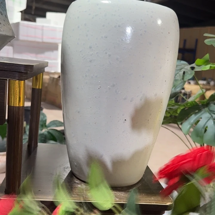 口径18高度34花盆