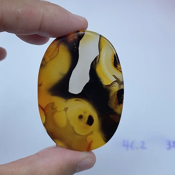 玛瑙/玉髓未镶嵌珠宝半成品