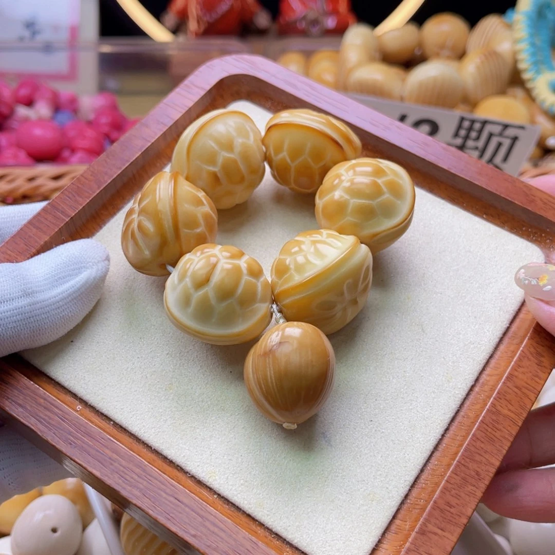 吊坠白玉菩提B30mm/6颗富甲 一个拉丝屁桃手捻微瑕