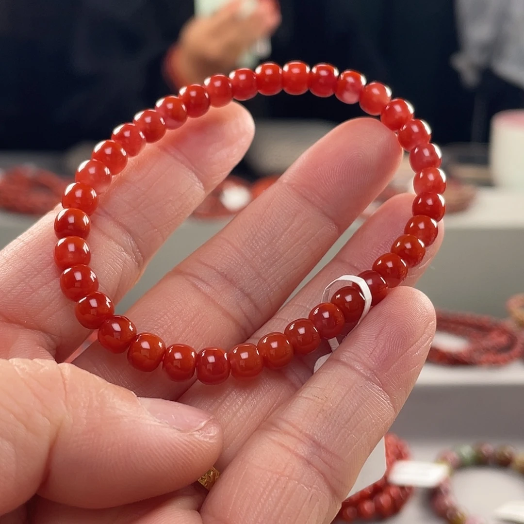 南红玛瑙未镶嵌颈饰