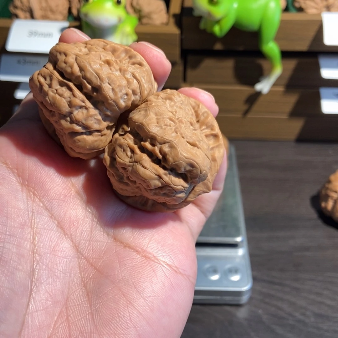 文玩核桃吊坠蛤蟆42全品