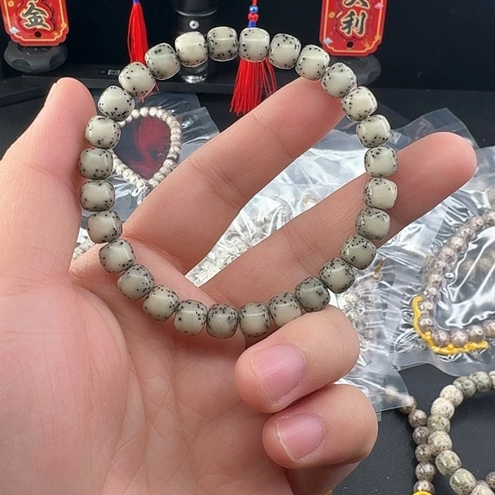 星月菩提手串牡**油河豚