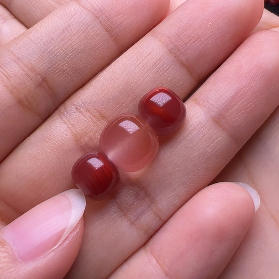 这***美南红玛瑙未镶嵌珠宝奇石