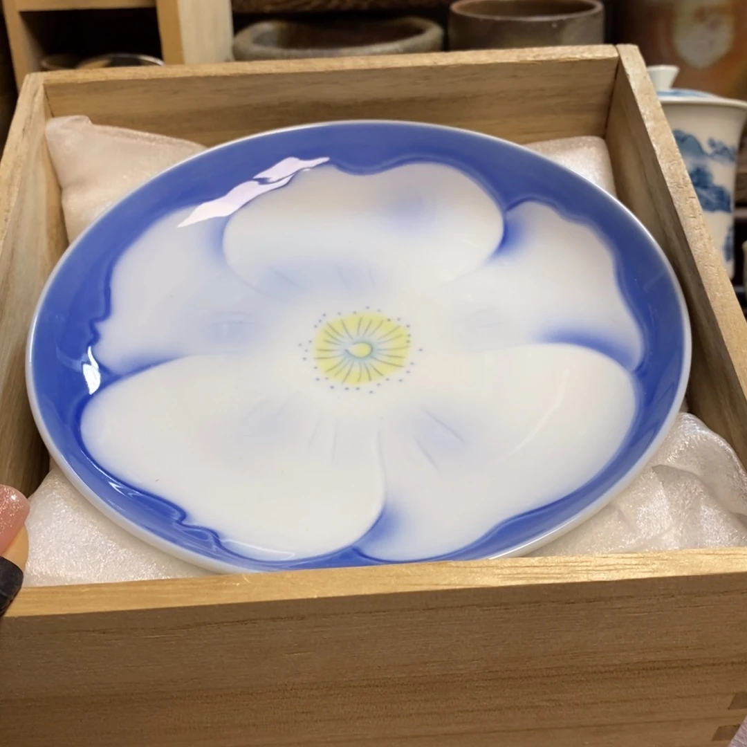 瓷片片片片片片片片片片片