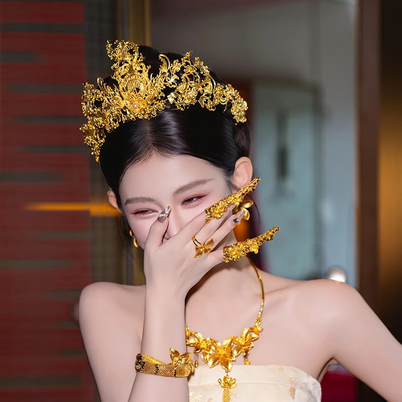 合金婚庆饰品 新娘古风大气重工新款中式婚礼富贵感珍珠凤冠8011