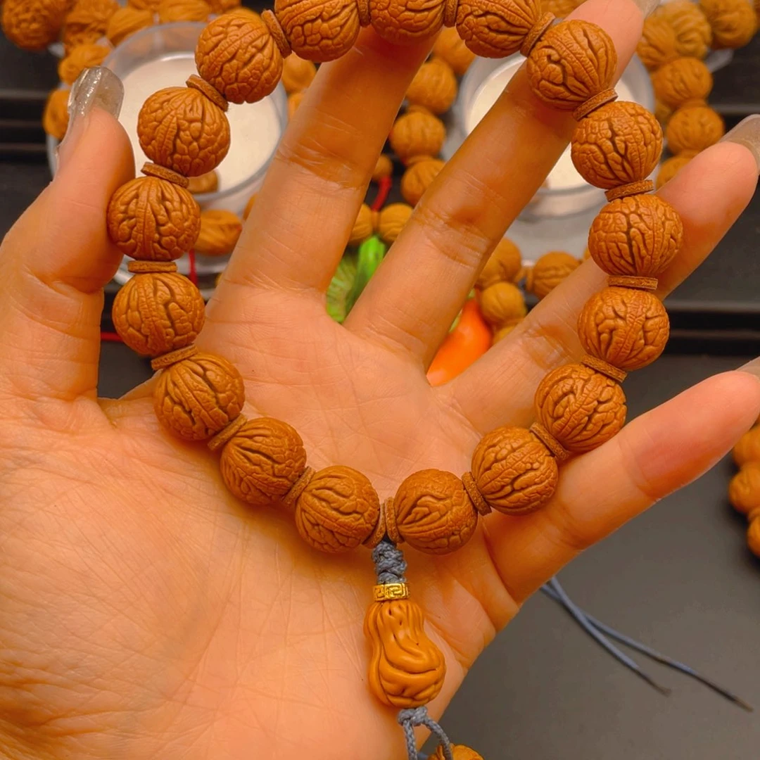 桃核手串九****?见健健康康平平安安8