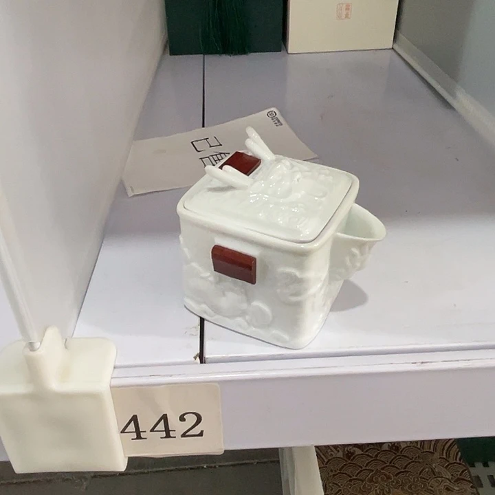 福利待遇多多哦哦哦