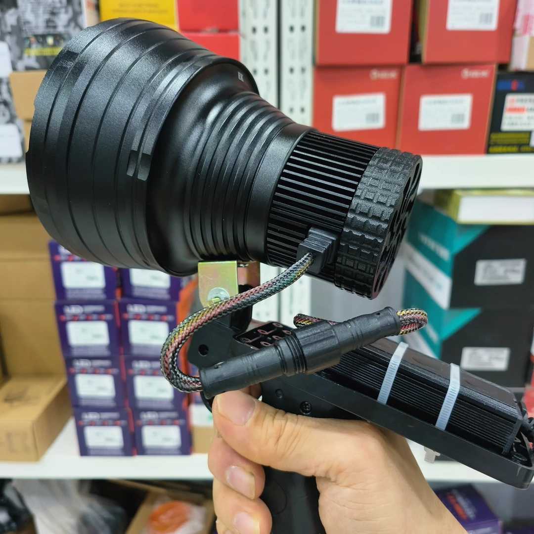 枪式手把激光歼灭炮W450.  自备电瓶