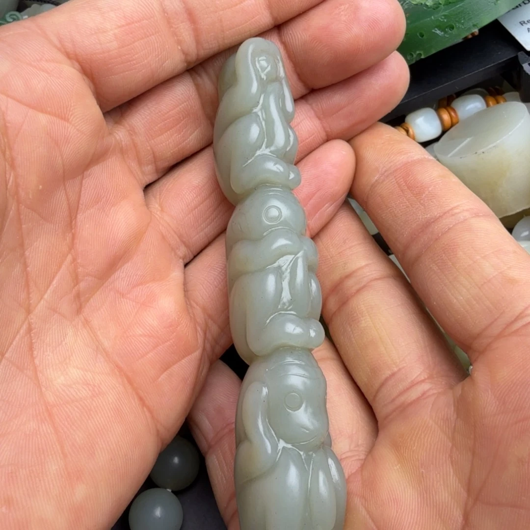 和田玉颈饰未镶嵌