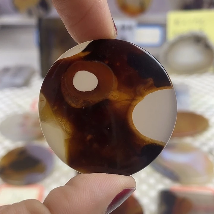 玛瑙/玉髓合金颈饰