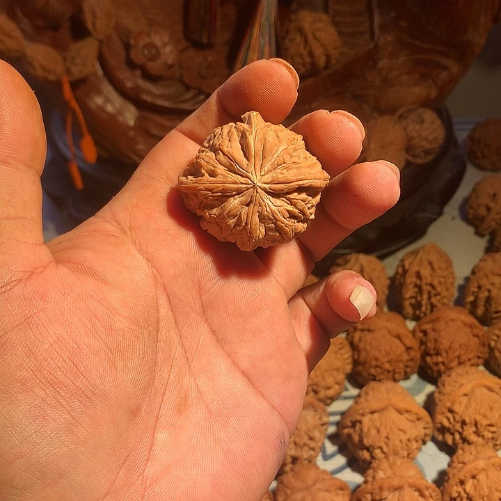 把件文玩核桃四棱