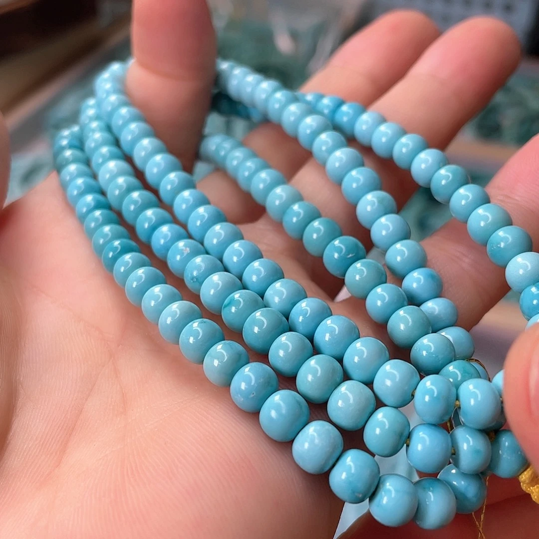 未镶嵌绿松石颈饰