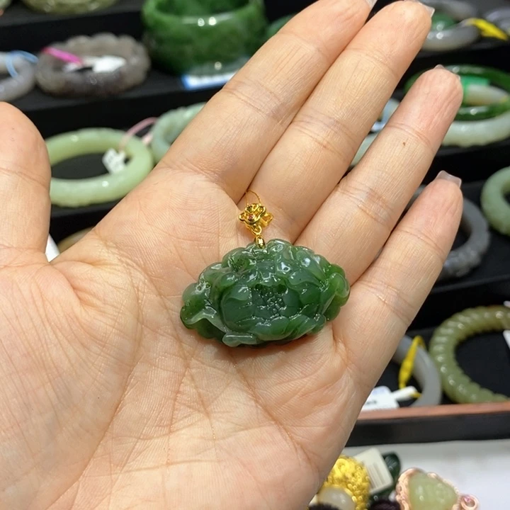 和田玉挂件未镶嵌