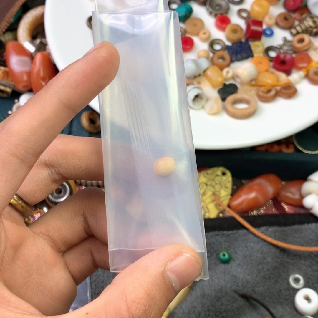 「***鸿你在哪呢你现在干吗呢我想和