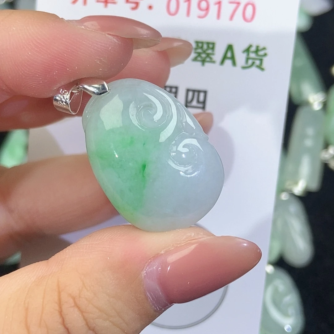 翡翠未镶嵌颈饰天然