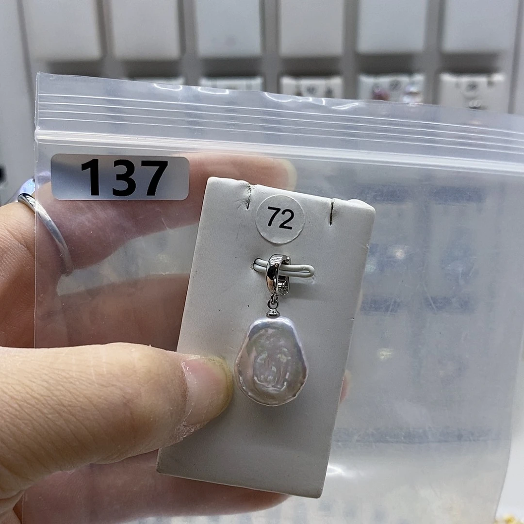 颈饰合金淡水珍珠