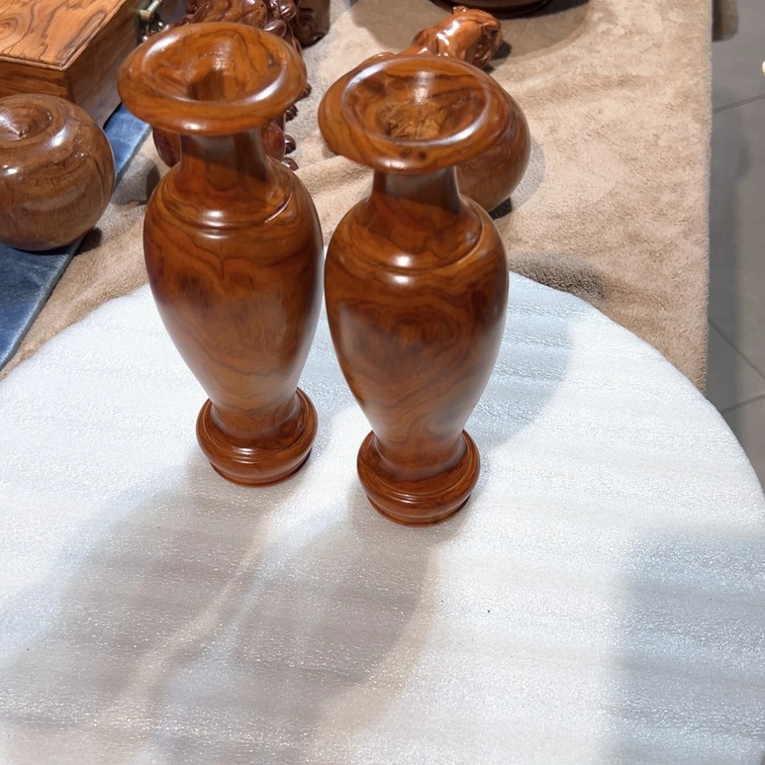 香枝木类成套家具摆件