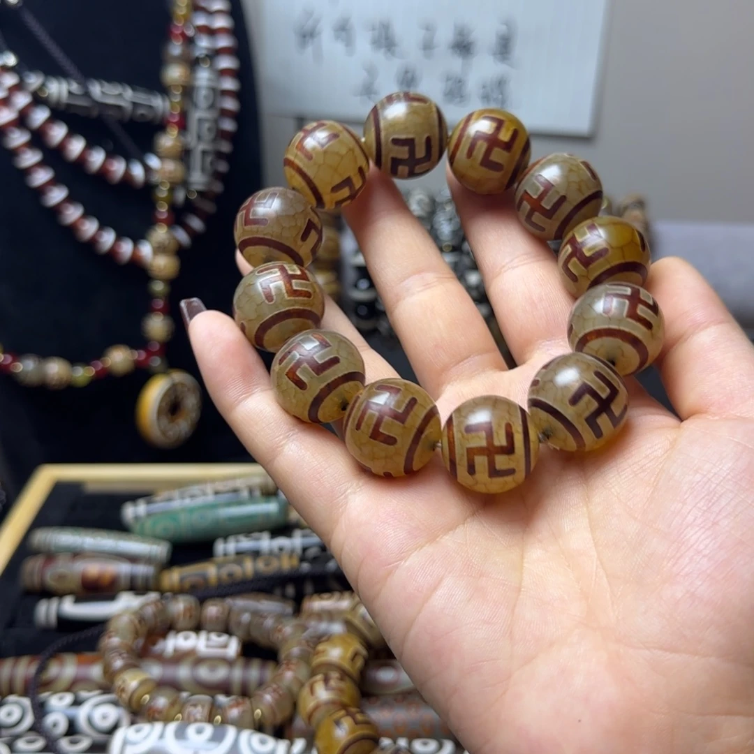 玛瑙/玉髓合金颈饰