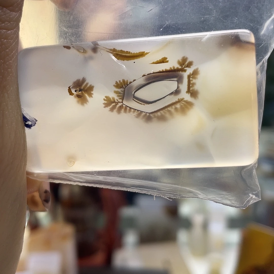 石***工玛瑙/玉髓未镶嵌珠宝奇石