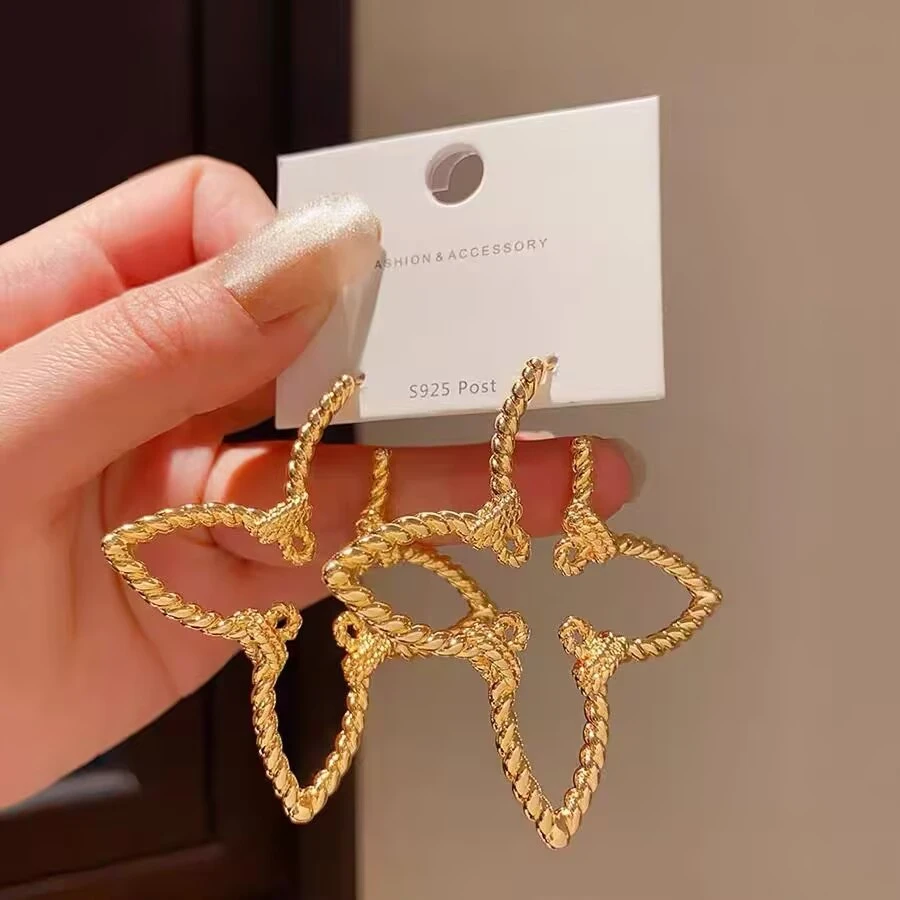 铜合金耳饰 钟楚曦同款法式镂空花朵耳环欧美风夸张高级金色耳饰