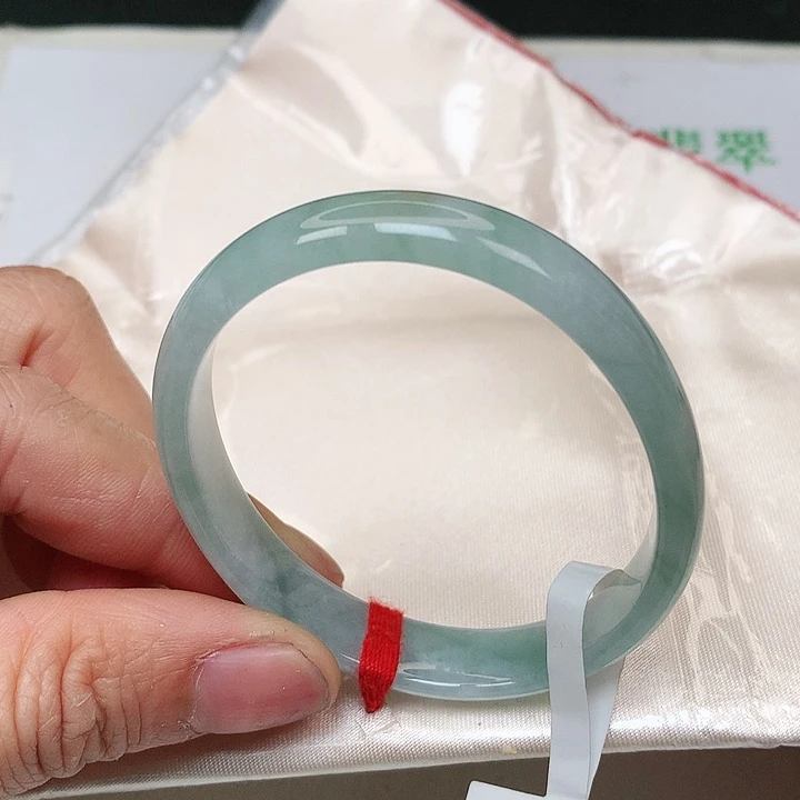 翡翠手镯未镶嵌缅甸天然52-53